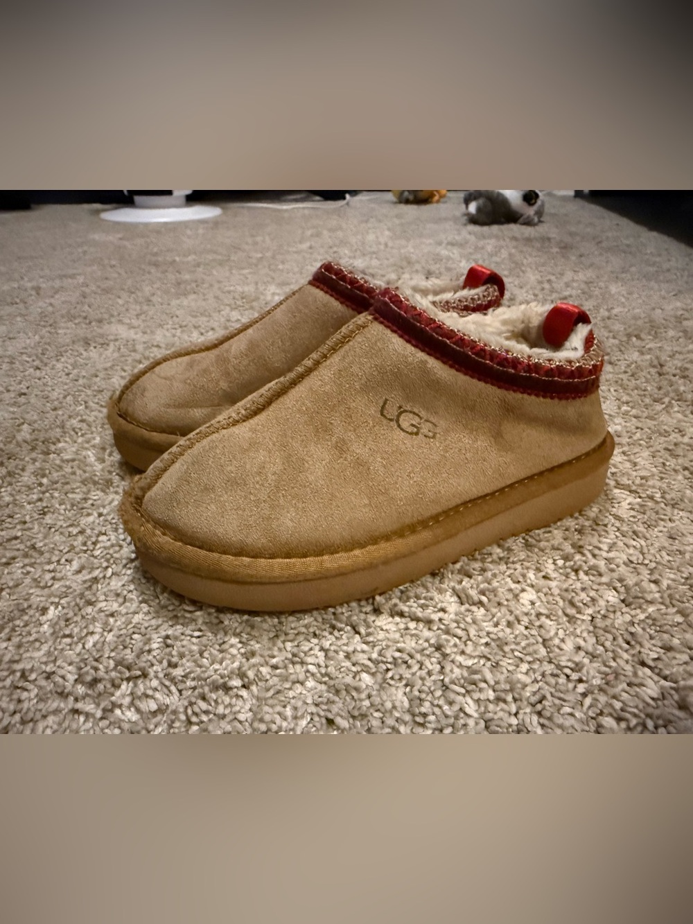 Ugg Tasman shoes kids sz 1.5/2